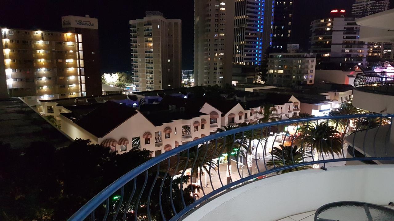 Monte Carlo Apartment Surfers Paradise Exterior photo