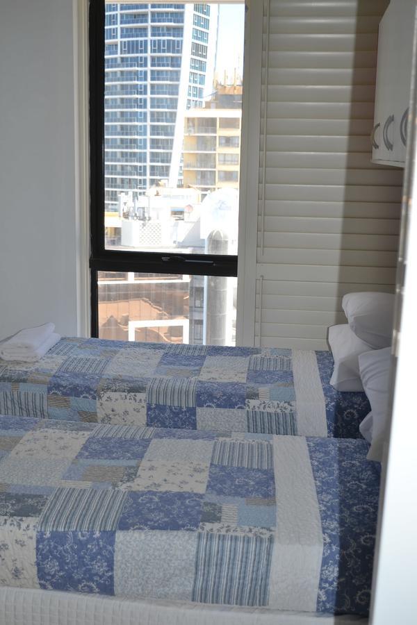 Monte Carlo Apartment Surfers Paradise Exterior photo