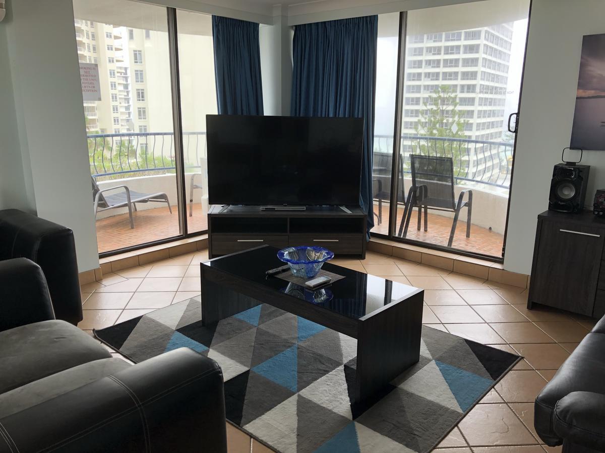 Monte Carlo Apartment Surfers Paradise Exterior photo